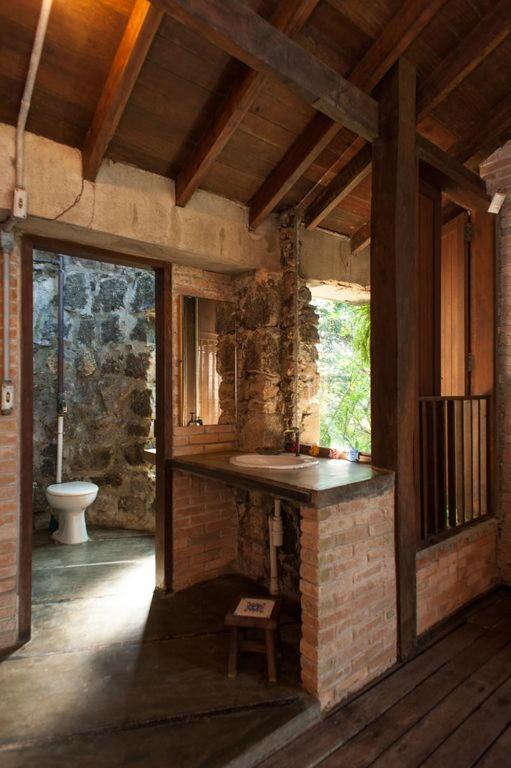 Casa Das Pedras *